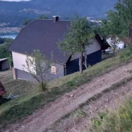 Apartment Tarska Kuca Za Odmor Bajina Basta