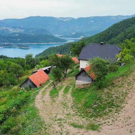 Tarska Kuca Za Odmor *